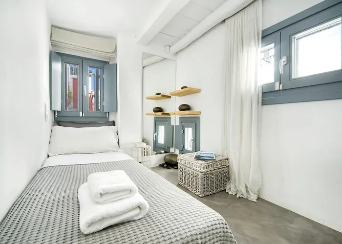 Mykonos Yialos Town Loft - By Hospirit Mykonos Town