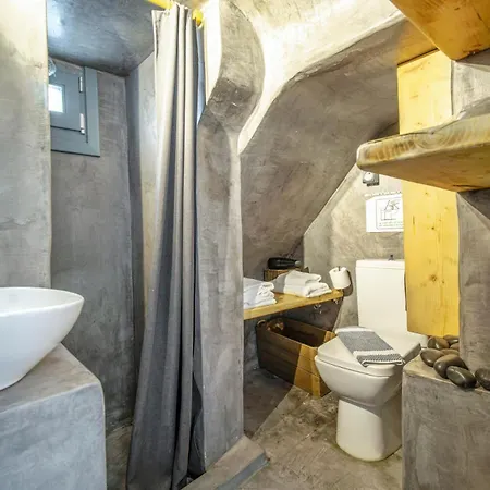 Mykonos Yialos Town Loft - By Hospirit